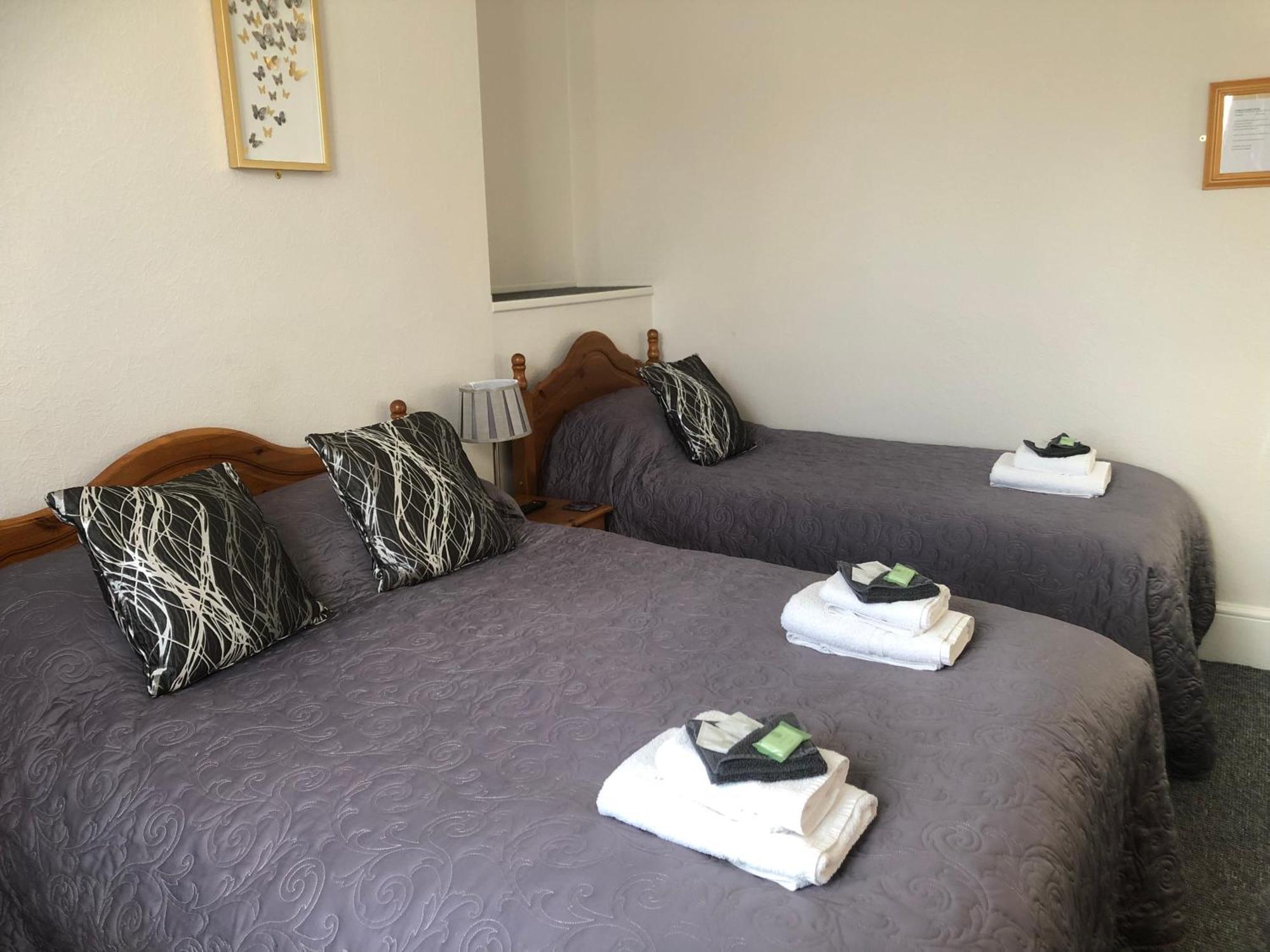 Fairways Guest house *